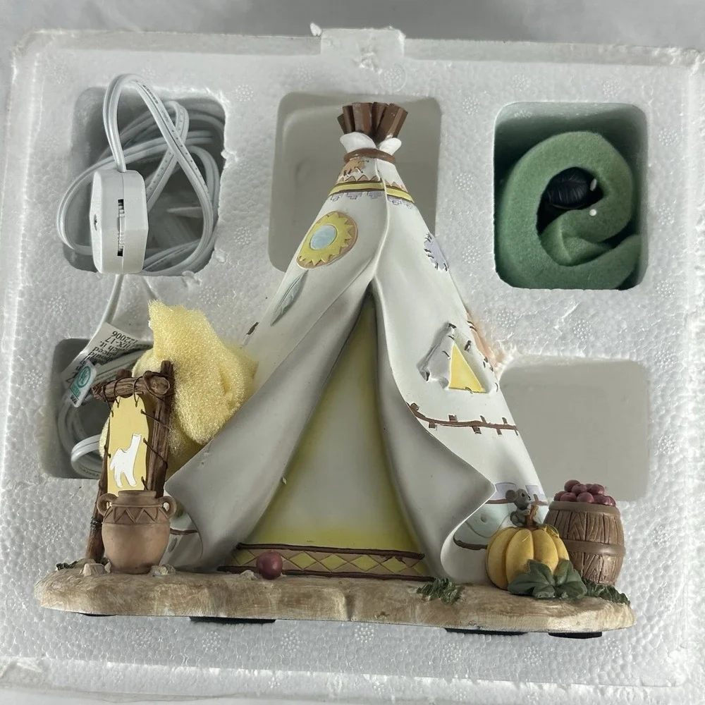 Precious Moments Hawthorne Village Full of Blessings Teepee‎ First Thanksgiving